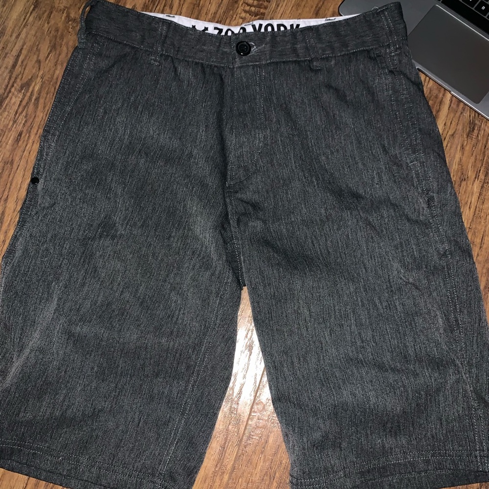 Black zooyork shorts